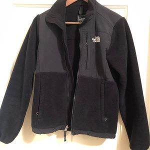 Black North face fleece jacket